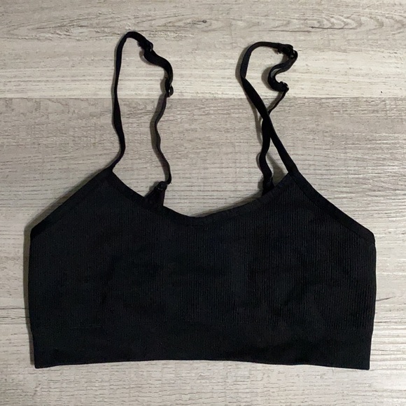 Aerie Bralette Bundle - Picture 8 of 16